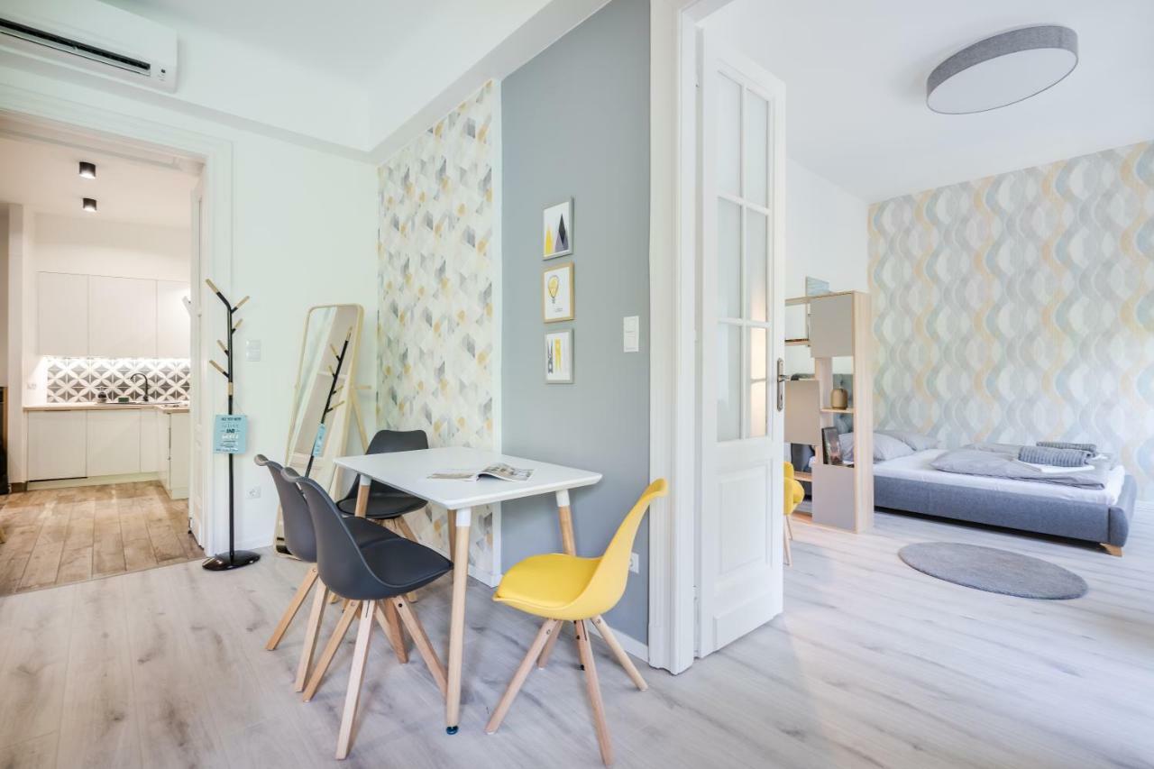 Bpr Color Fusion Home With A/C 布达佩斯 外观 照片