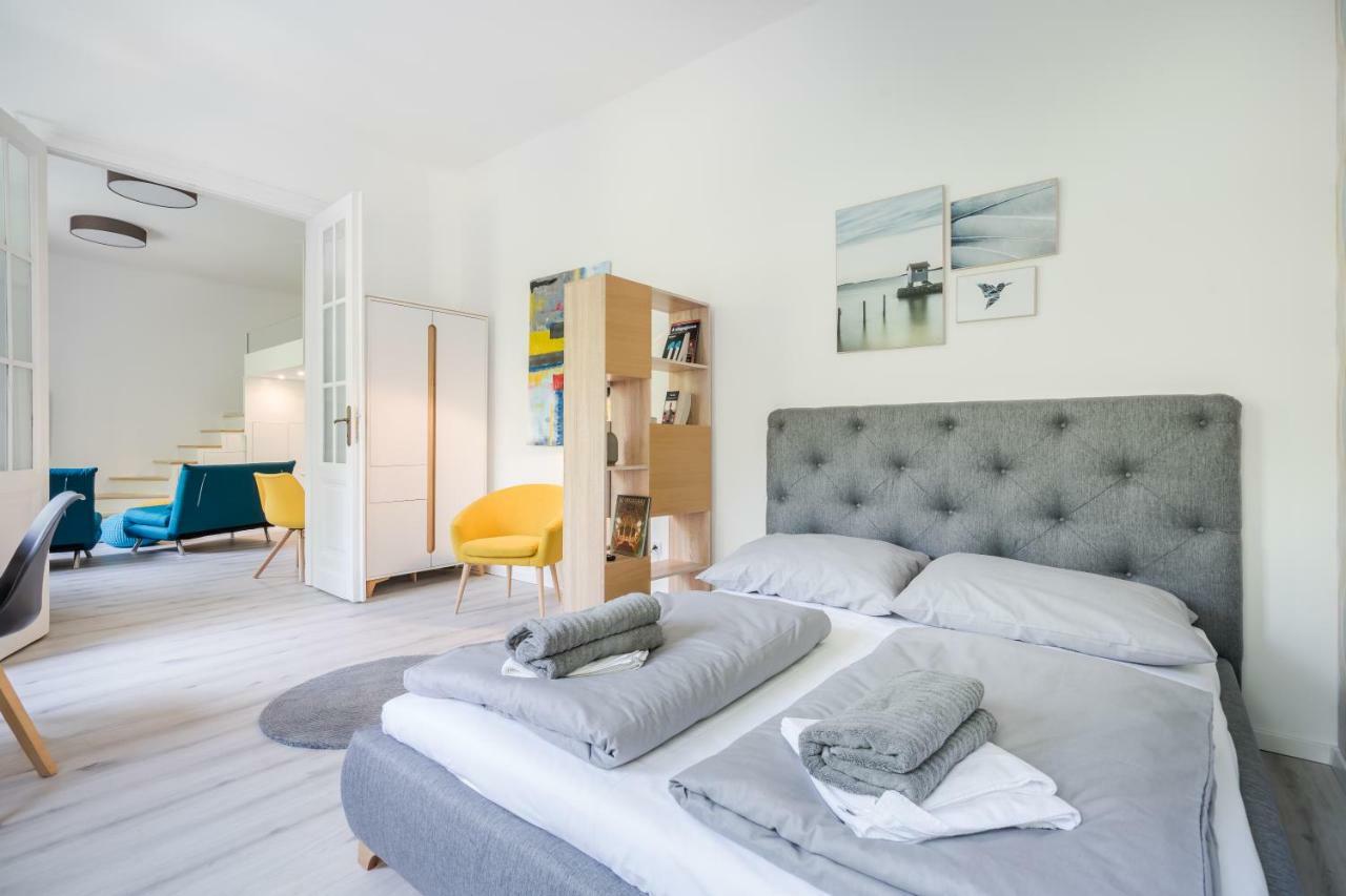 Bpr Color Fusion Home With A/C 布达佩斯 外观 照片